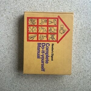 Vintage Reader's Digest Complete Do-it-yourself Manual 1973 publication
